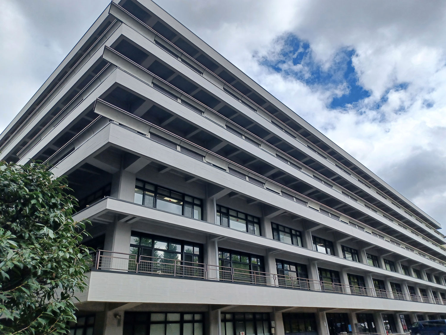 国立国会図書館